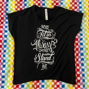 Lorna Jane Oversized Graphic Tee Size S